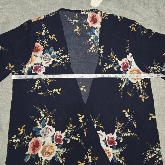 Navy Blue Kimono Duster Coverup with Floral Print Size Medium - Picture 6 of 10